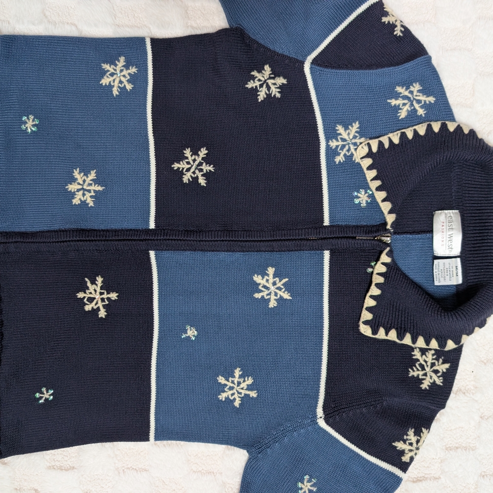 Snowflake Patchwork Patterned Cardigan - Picture 7 of 11
